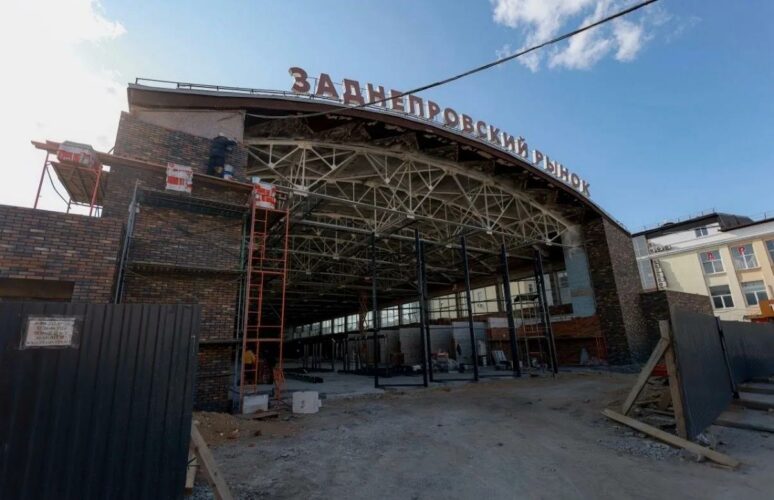 Фасады и тротуары 